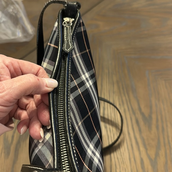 Burberry checked blue label Crossbody - Picture 9 of 12